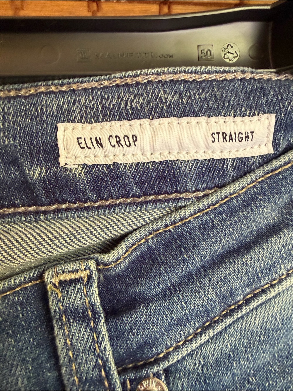 NWT Edwin Elin Crop Straight Distressed Jeans Size 29 $178 - Picture 4 of 12